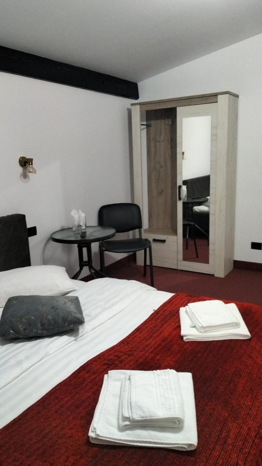 Pensiune Stirbu Borşa Habitación foto